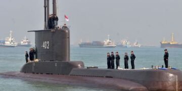 Panglima TNI Hadi Tjahjanto Menyatakan Seluruh Awak Kapal Selam KRI Nanggala-402 Meninggal