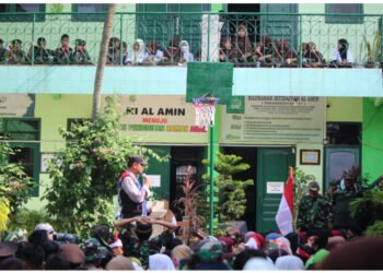 Cegah Aksi Bully Sesama Siswa, Polisi Surabaya Berikan Sosialisasi