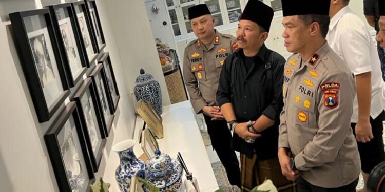 Awali Tugas Sebagai Wakapolda Jatim Baru, Brigjen Akhmad Yusep Gunawan Silaturahmi Ponpes di Kediri