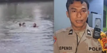 Aksi Menegangkan Aipda Ependi Anggota Polsek Koja Selamatkan Anak Hampir Tenggelam Terbawa Arus Kali